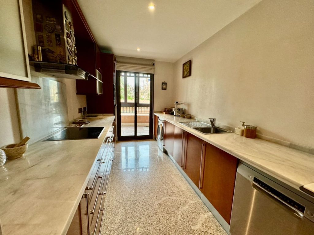 Photo 11 Duplex San Pedro de Alcántara, Costa del Sol, Málaga – R4992133