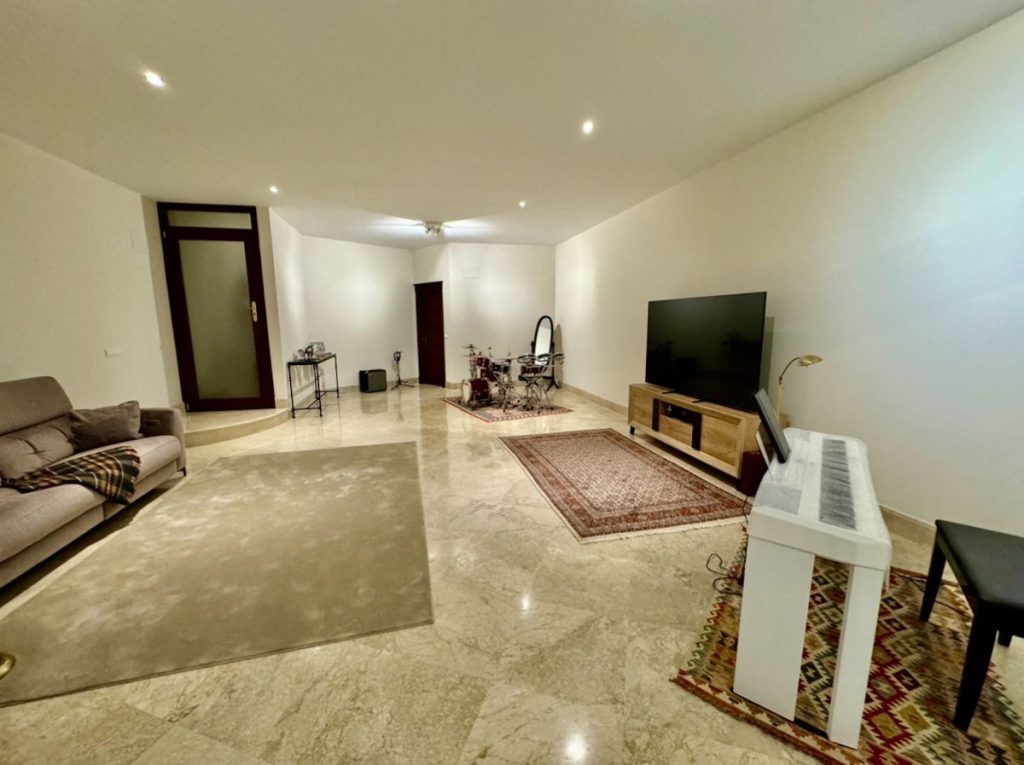 Photo 27 Duplex San Pedro de Alcántara, Costa del Sol, Málaga – R4992133