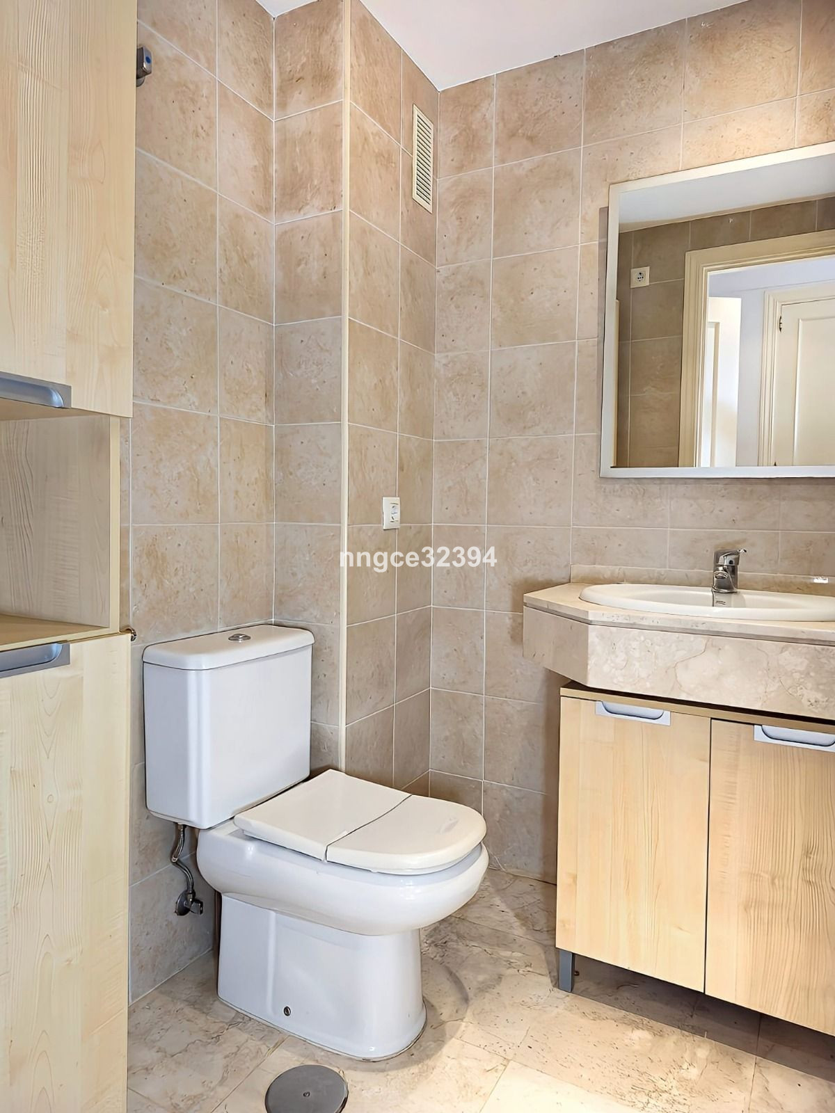 Photo 12 Middle Floor Apartment New Golden Mile, Costa del Sol, Málaga – R5001676