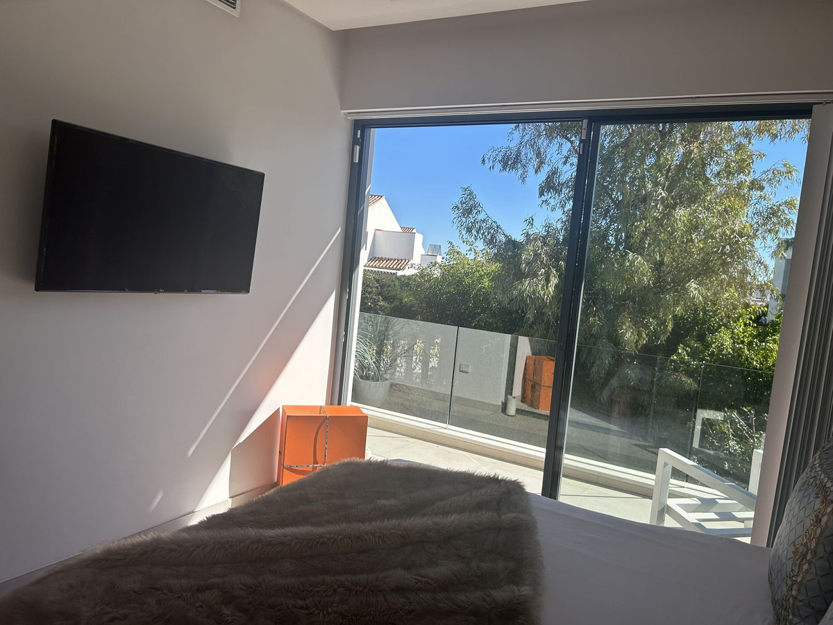 Photo 18 Detached Villa Atalaya, Costa del Sol, Málaga – R4914439