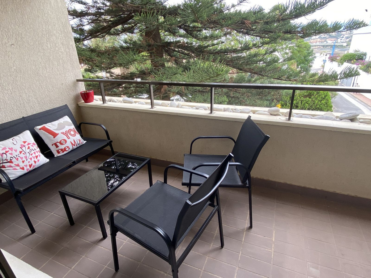 Photo 12 Middle Floor Apartment Atalaya, Costa del Sol, Málaga – R4870186
