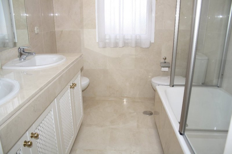 Photo 7 Townhouse Estepona, Costa del Sol, Málaga – R4941550