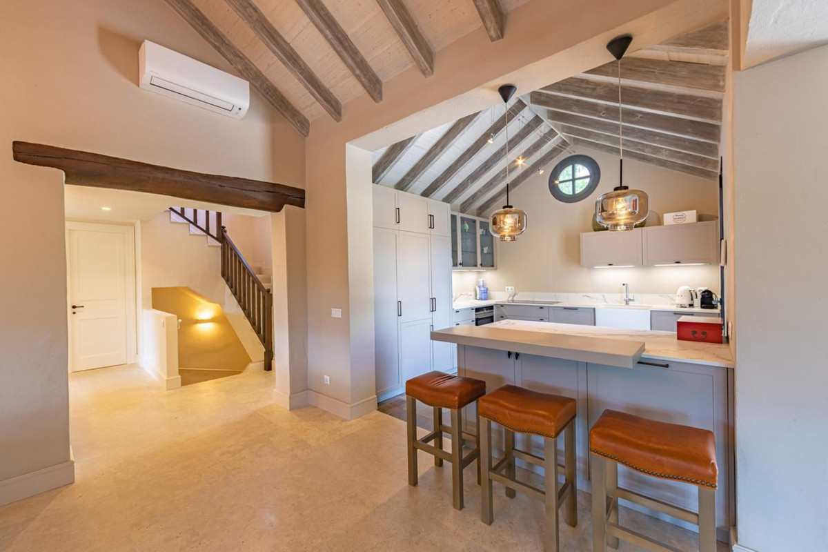 Photo 58 Detached Villa El Paraiso, Costa del Sol, Málaga – R4721806