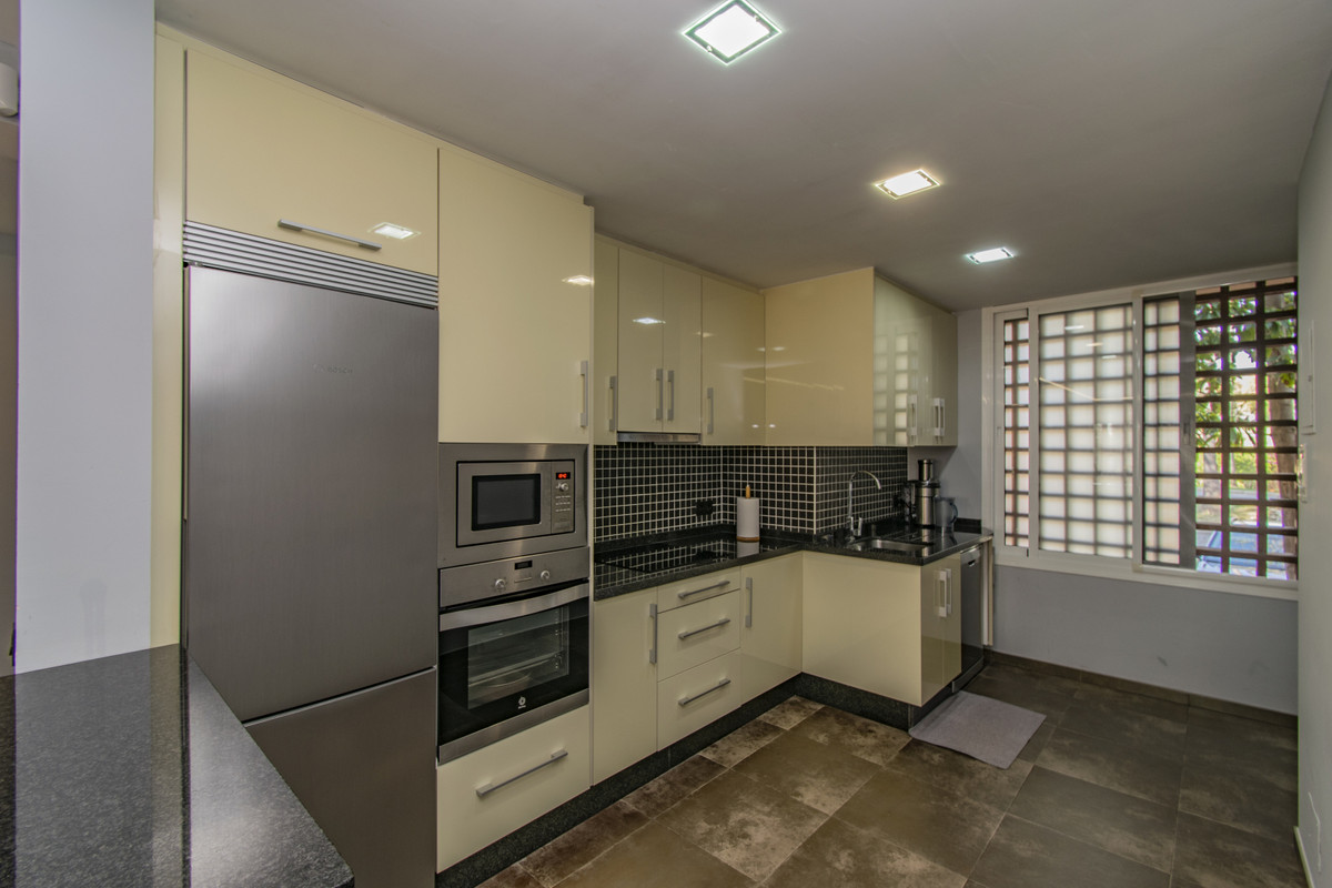 Photo 24 Ground Floor Apartment Atalaya, Costa del Sol, Málaga – R4961512