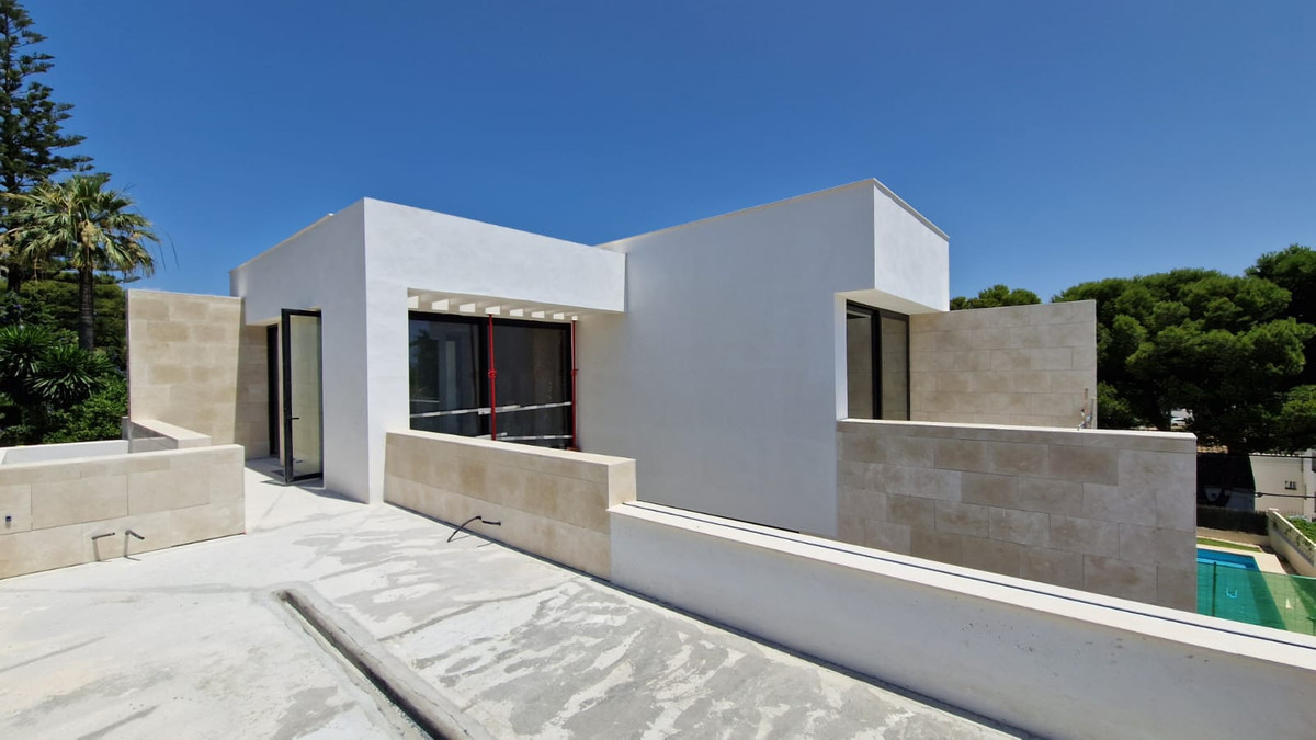Photo 27 Detached Villa Nueva Andalucía, Costa del Sol, Málaga – R4848769