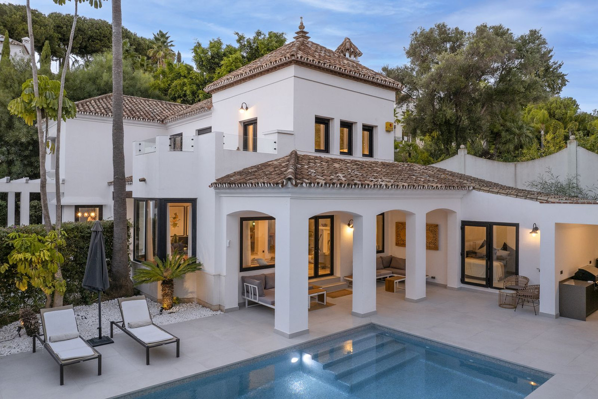 Photo 40 Detached Villa El Paraiso, Costa del Sol, Málaga – R4848973