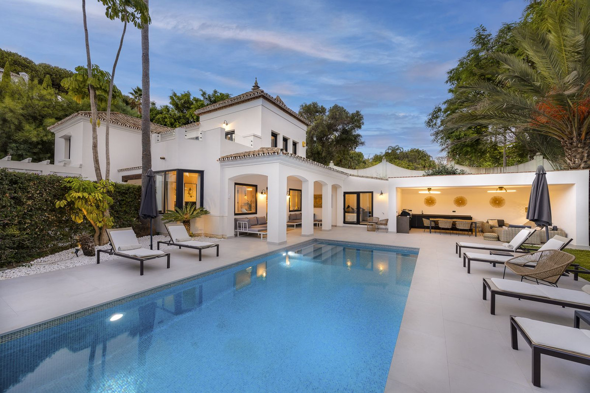Photo 43 Detached Villa El Paraiso, Costa del Sol, Málaga – R4848973