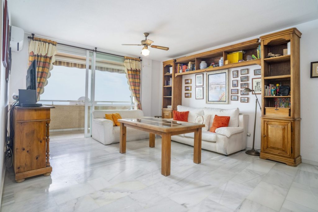 Photo 11 Top Floor Apartment Estepona, Costa del Sol, Málaga – R5001247