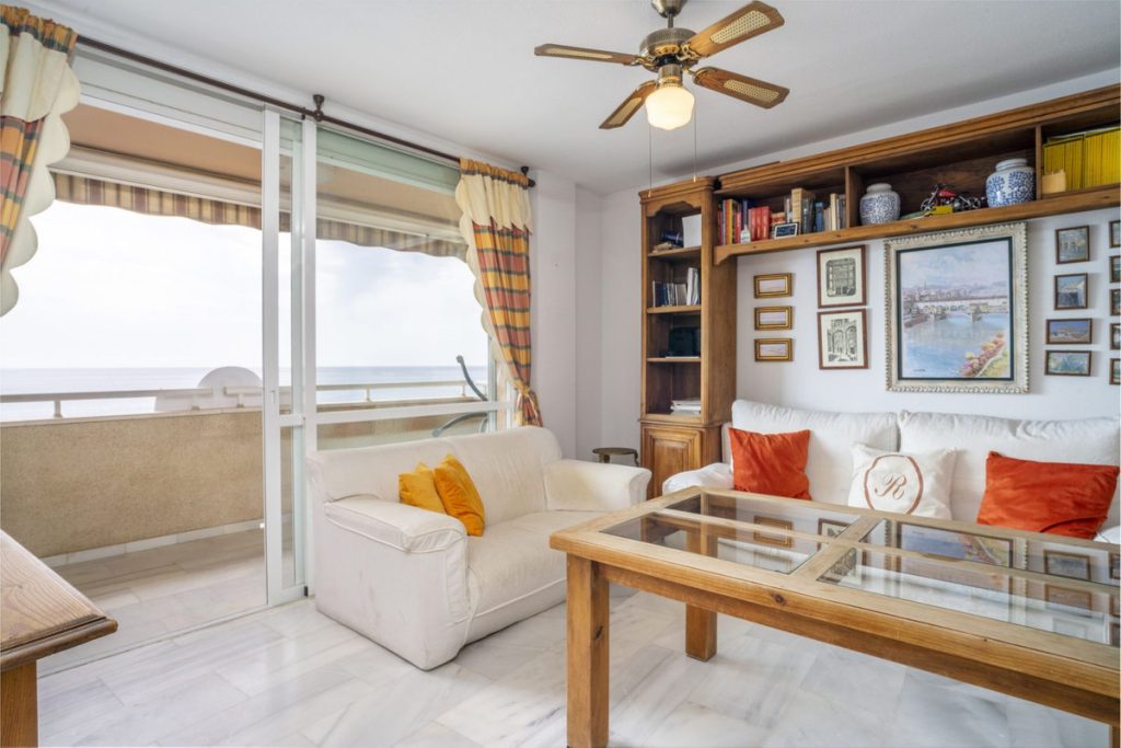 Photo 13 Top Floor Apartment Estepona, Costa del Sol, Málaga – R5001247