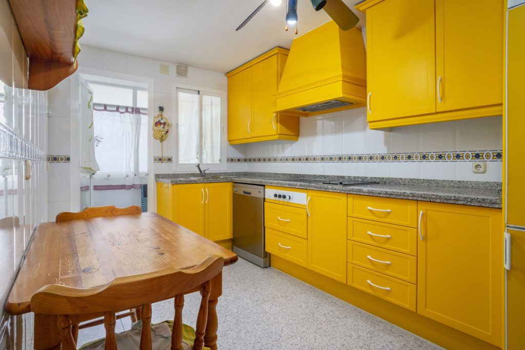 Photo 21 Top Floor Apartment Estepona, Costa del Sol, Málaga – R5001247