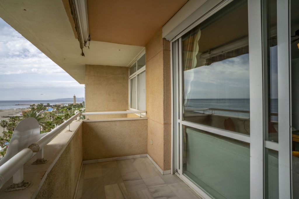 Photo 6 Top Floor Apartment Estepona, Costa del Sol, Málaga – R5001247