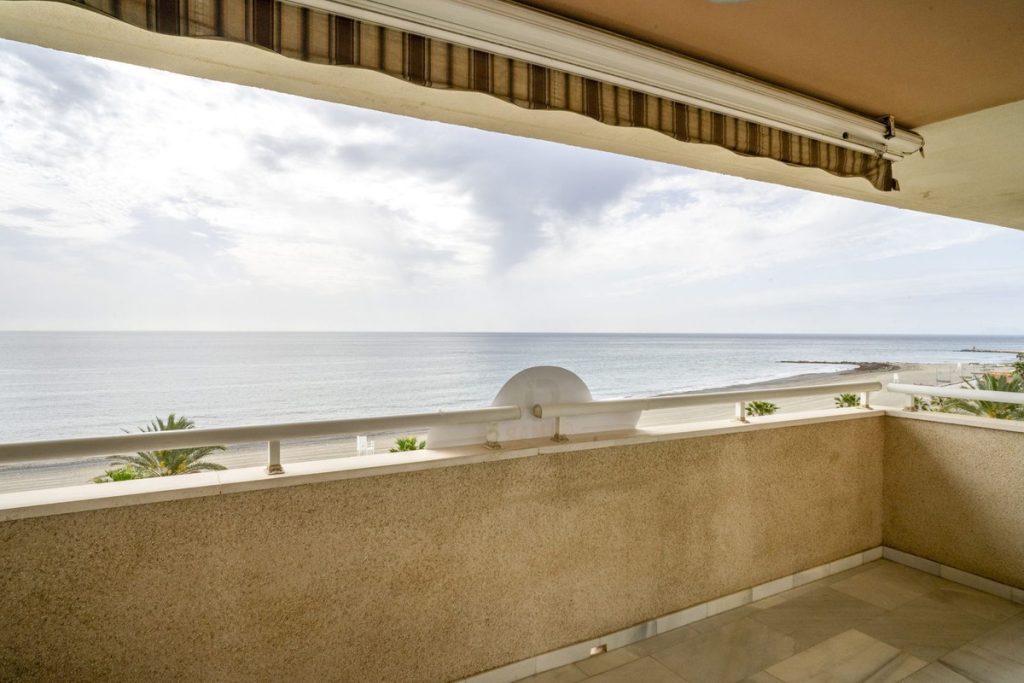 Photo 7 Top Floor Apartment Estepona, Costa del Sol, Málaga – R5001247