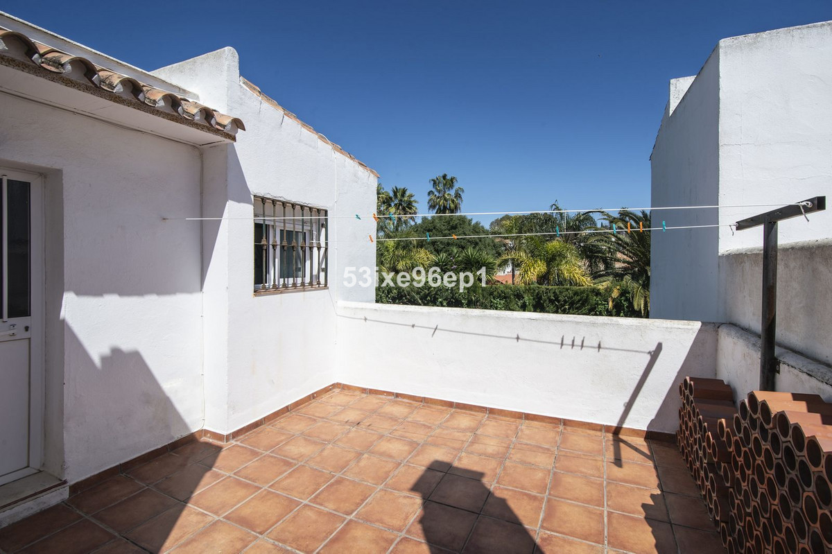 Photo 27 Semi-Detached House New Golden Mile, Costa del Sol, Málaga – R5005567