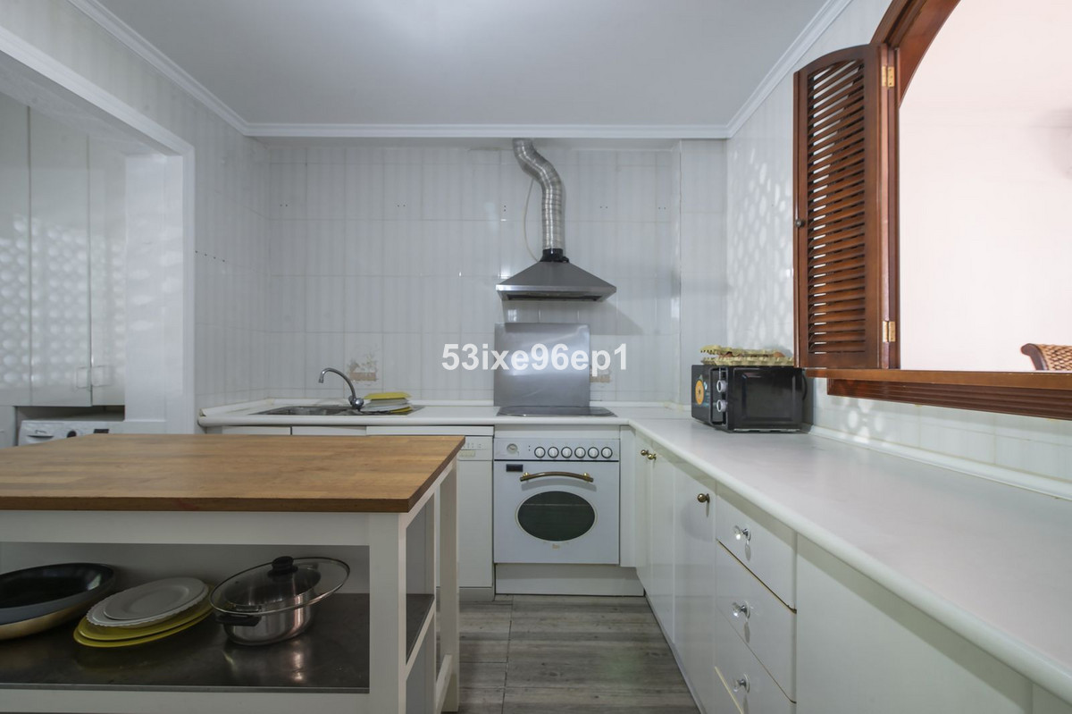 Photo 9 Semi-Detached House New Golden Mile, Costa del Sol, Málaga – R5005567