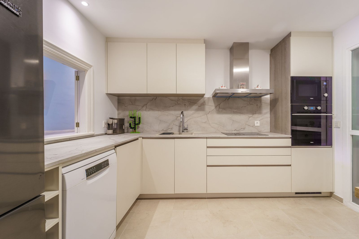 Photo 20 Ground Floor Apartment New Golden Mile, Costa del Sol, Málaga – R5004394