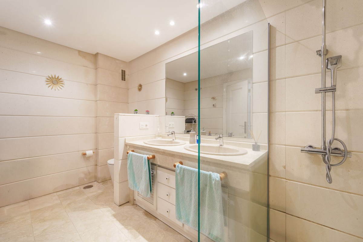 Photo 31 Ground Floor Apartment New Golden Mile, Costa del Sol, Málaga – R5004394