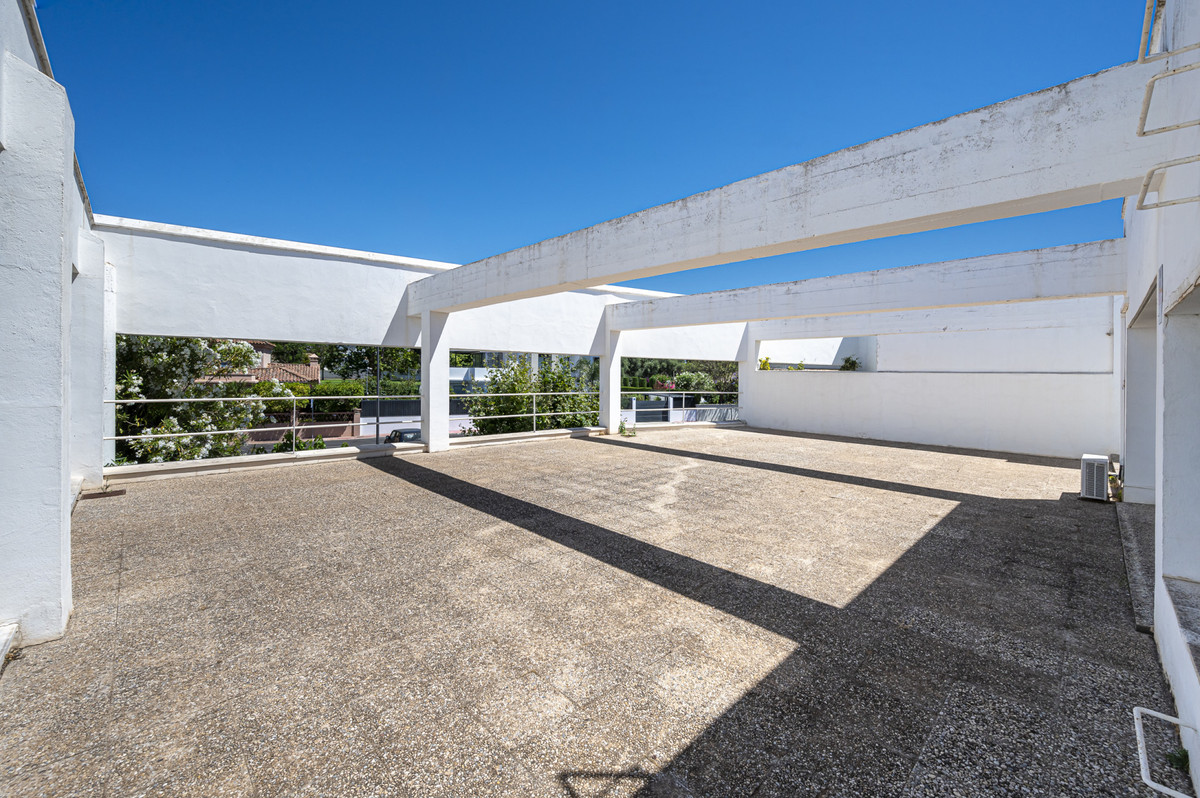Photo 24 Business Guadalmina Alta, Costa del Sol, Málaga – R5015023
