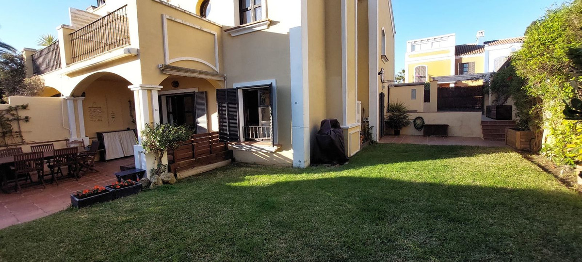 Photo 4 Semi-Detached House Guadalmina Alta, Costa del Sol, Málaga – R4980655