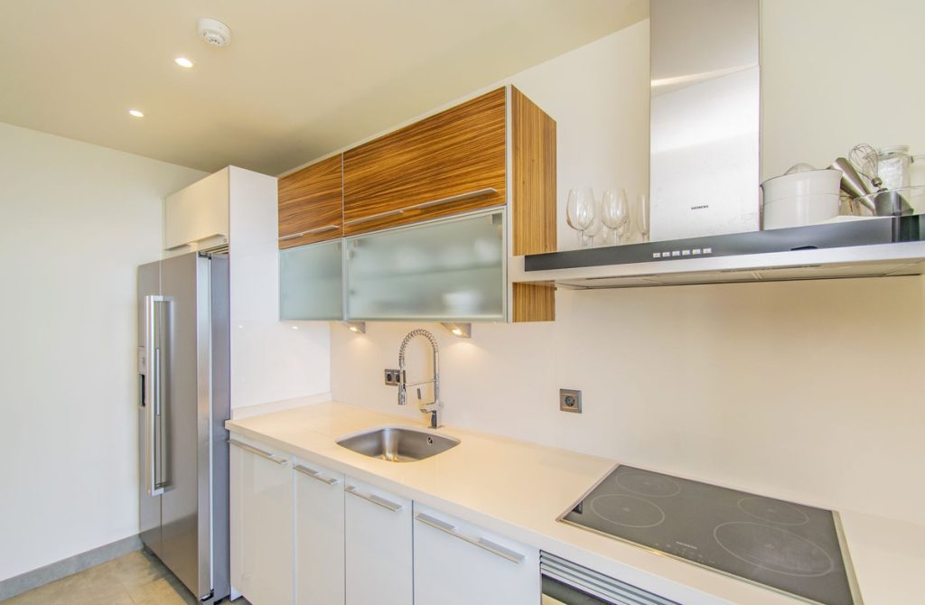 Photo 17 Middle Floor Apartment Estepona, Costa del Sol, Málaga – R5012863