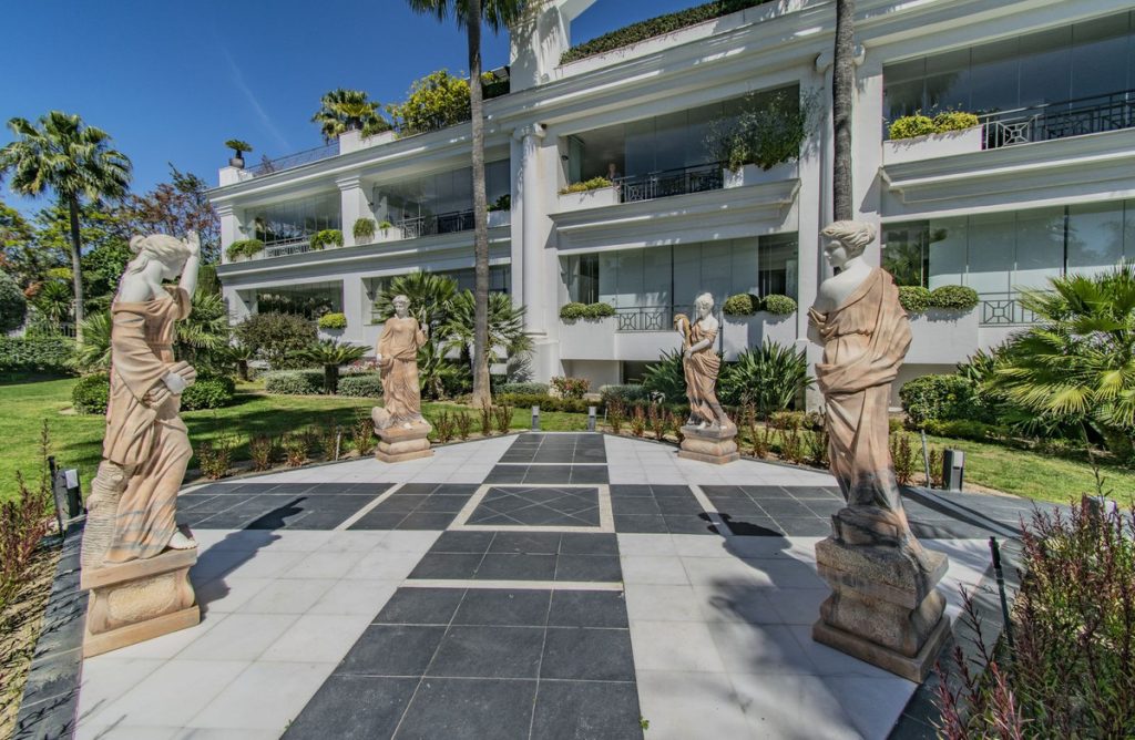 Photo 25 Middle Floor Apartment Estepona, Costa del Sol, Málaga – R5012863