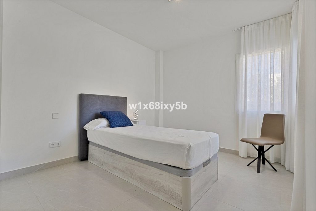 Photo 17 Detached Villa San Pedro de Alcántara, Costa del Sol, Málaga – R4950724