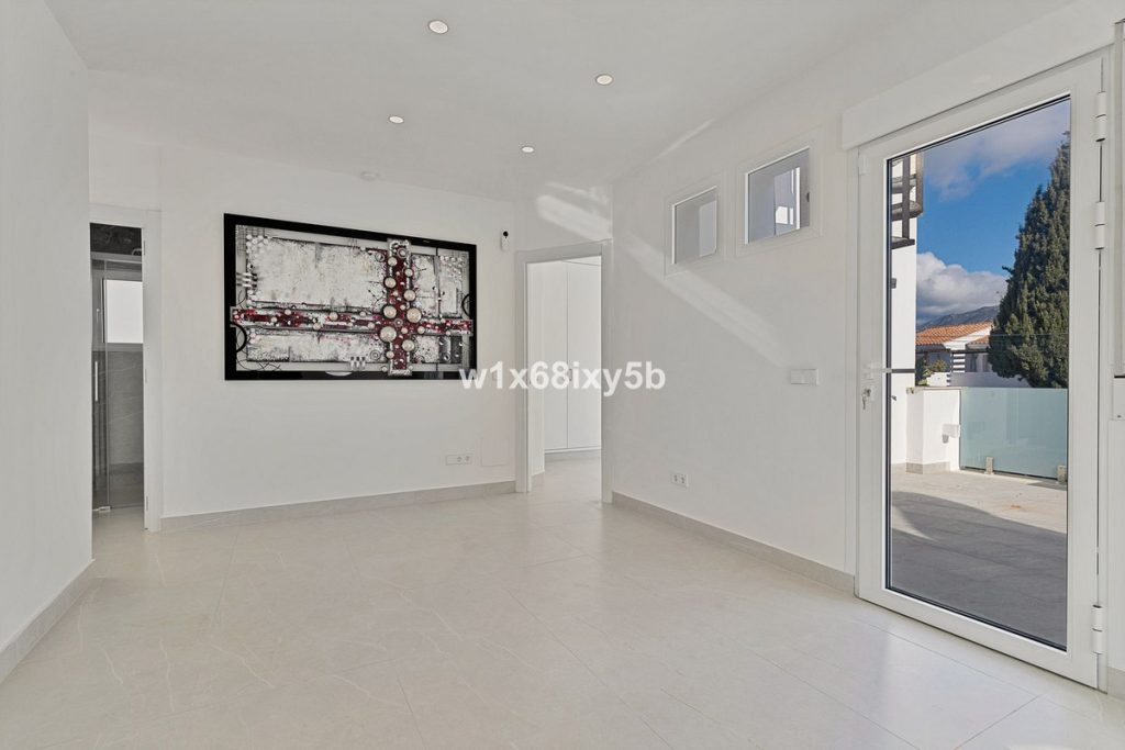 Photo 21 Detached Villa San Pedro de Alcántara, Costa del Sol, Málaga – R4950724