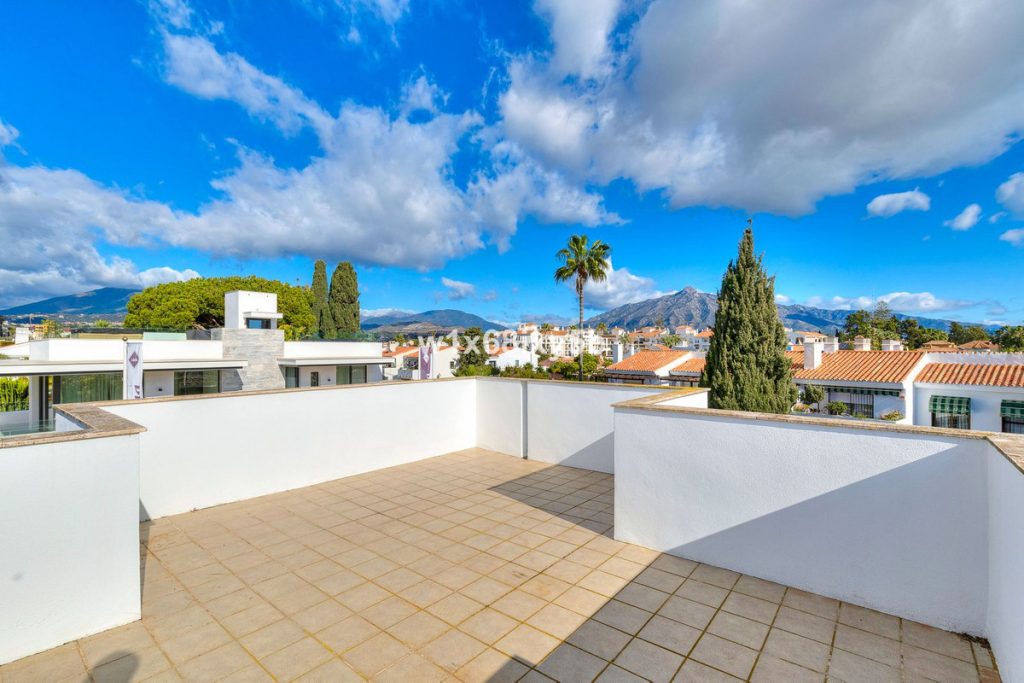 Photo 32 Detached Villa San Pedro de Alcántara, Costa del Sol, Málaga – R4950724