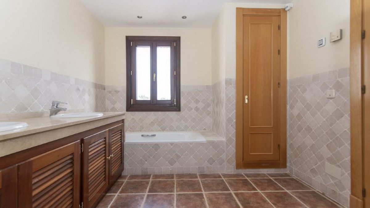 Photo 23 Townhouse Atalaya, Costa del Sol, Málaga – R4894294