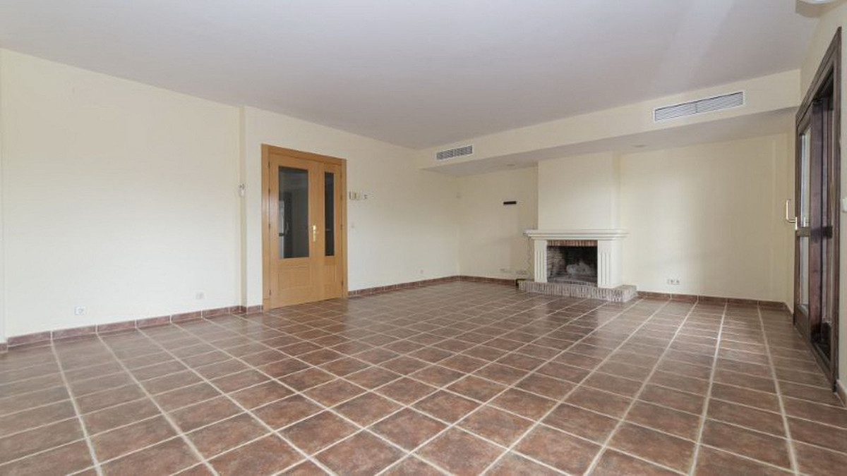 Photo 10 Townhouse Atalaya, Costa del Sol, Málaga – R4894294