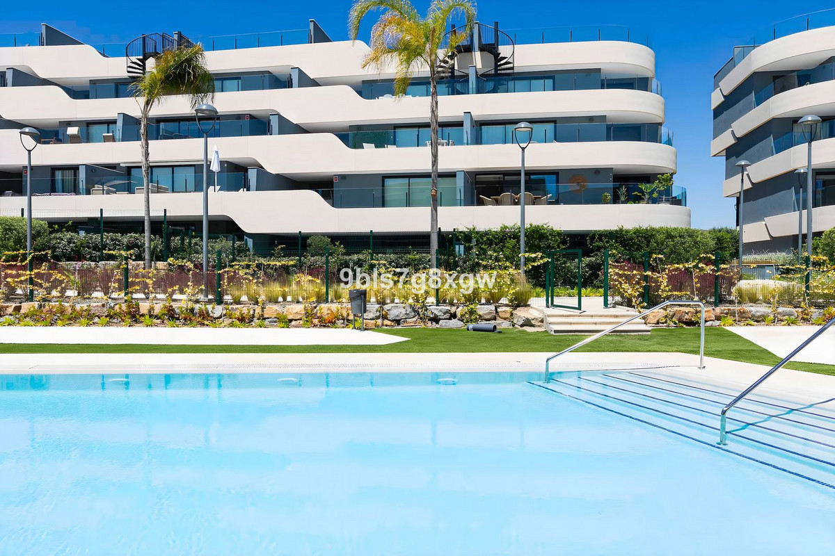 Photo 45 Middle Floor Apartment New Golden Mile, Costa del Sol, Málaga – R5048293
