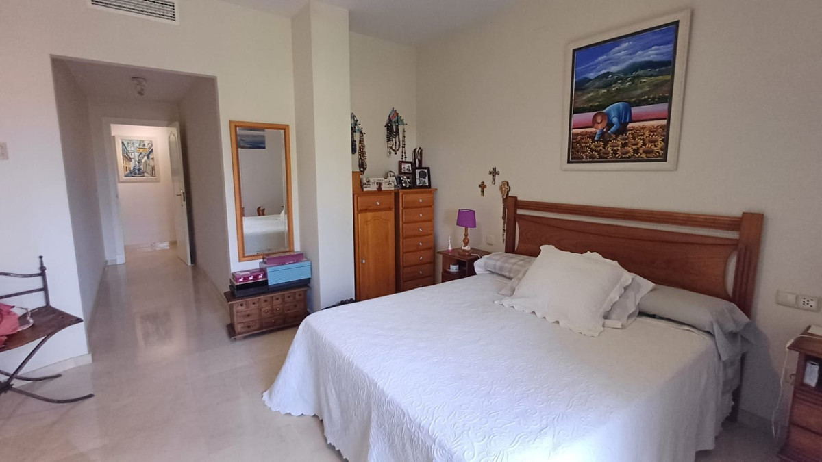 Photo 9 Middle Floor Apartment Guadalmina Alta, Costa del Sol, Málaga – R4801000