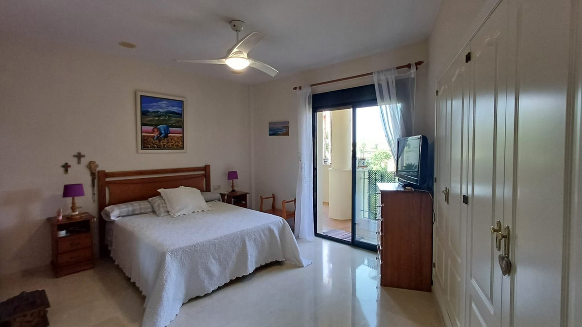 Photo 10 Middle Floor Apartment Guadalmina Alta, Costa del Sol, Málaga – R4801000