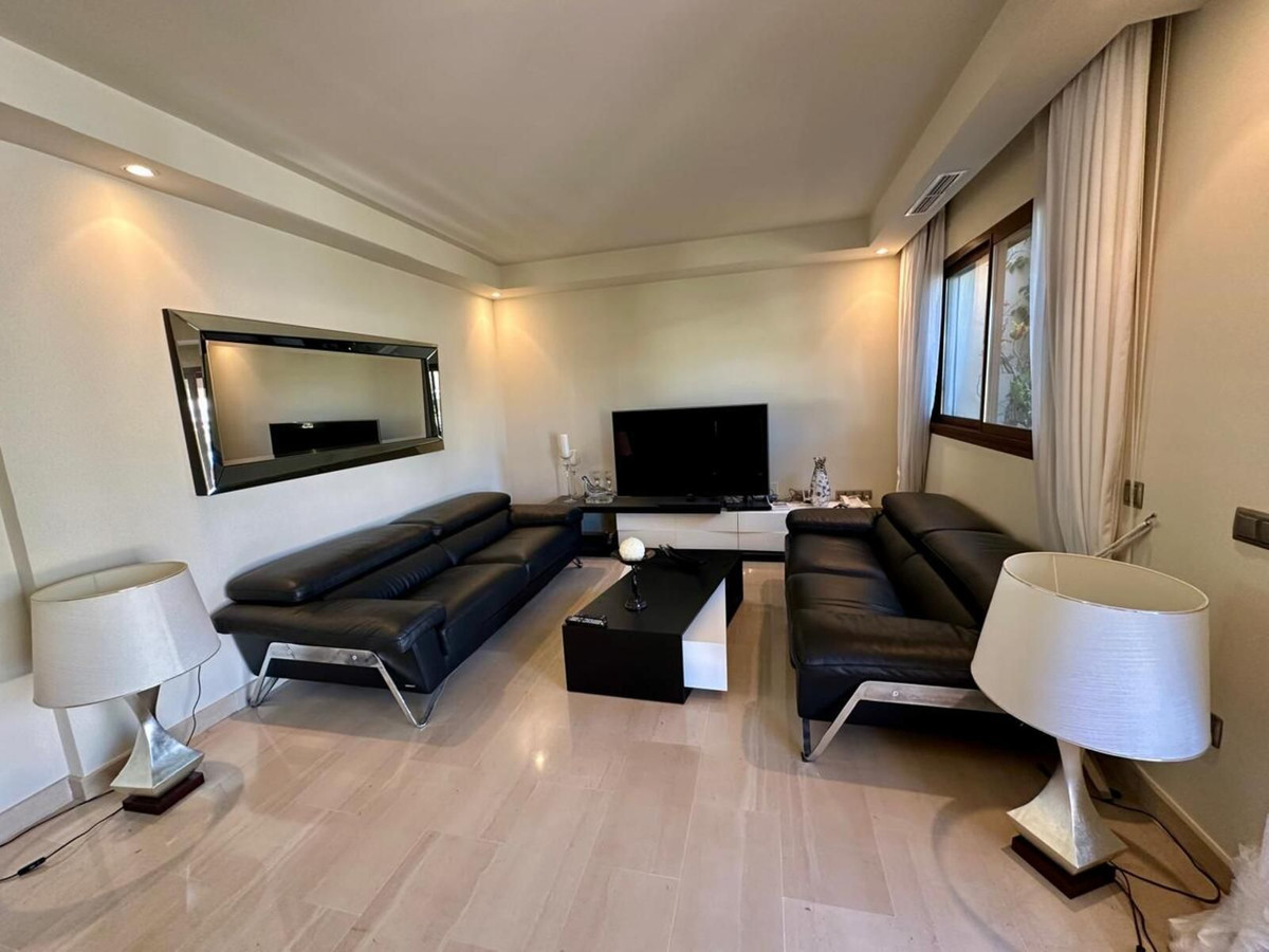 Photo 11 Penthouse Duplex Nueva Andalucía, Costa del Sol, Málaga – R5051566
