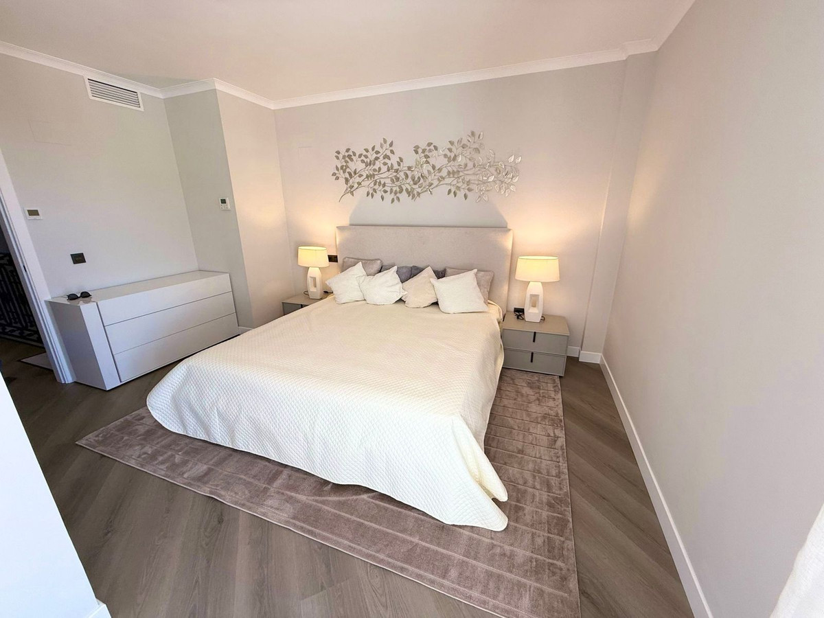 Photo 7 Townhouse El Paraiso, Costa del Sol, Málaga – R5040358