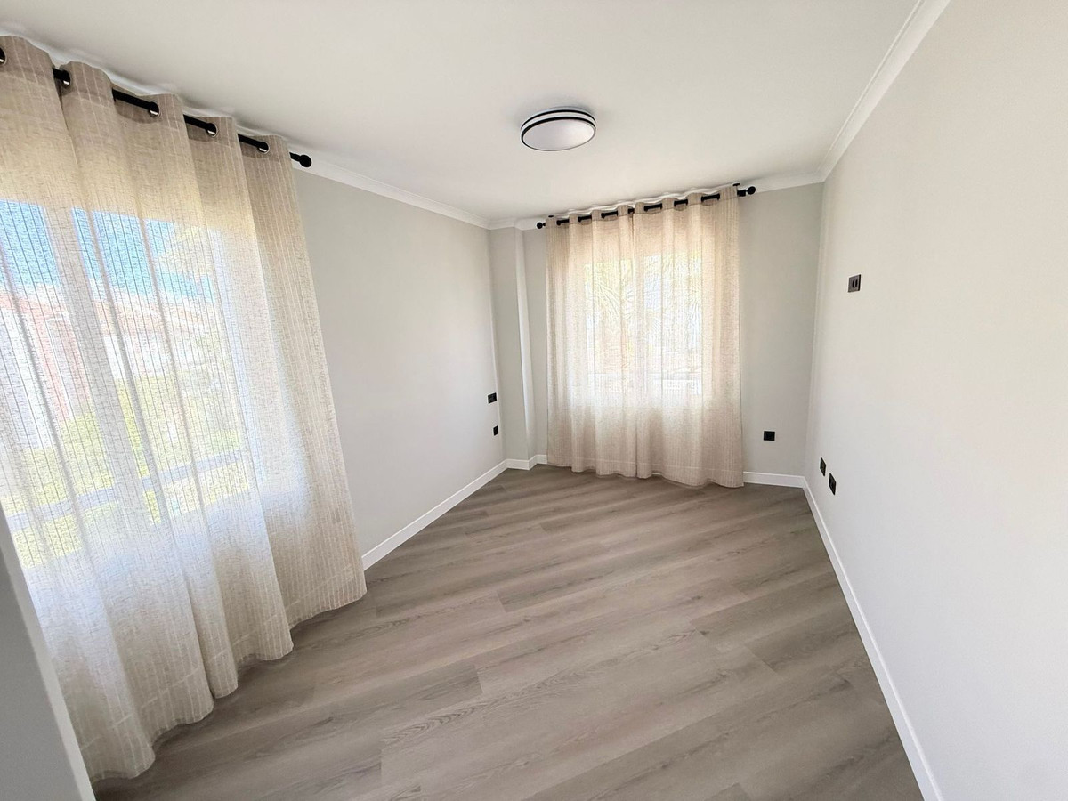 Photo 9 Townhouse El Paraiso, Costa del Sol, Málaga – R5040358