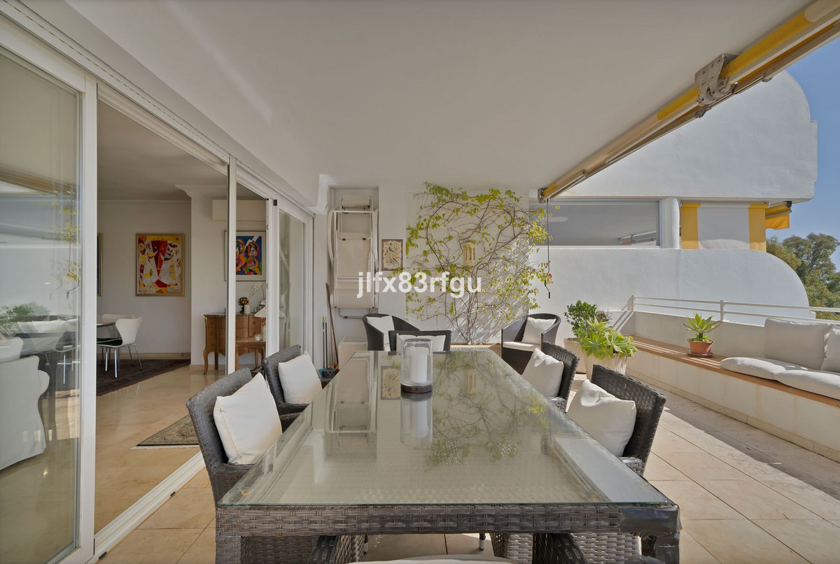 Photo 12 Middle Floor Apartment Guadalmina Alta, Costa del Sol, Málaga – R5012758