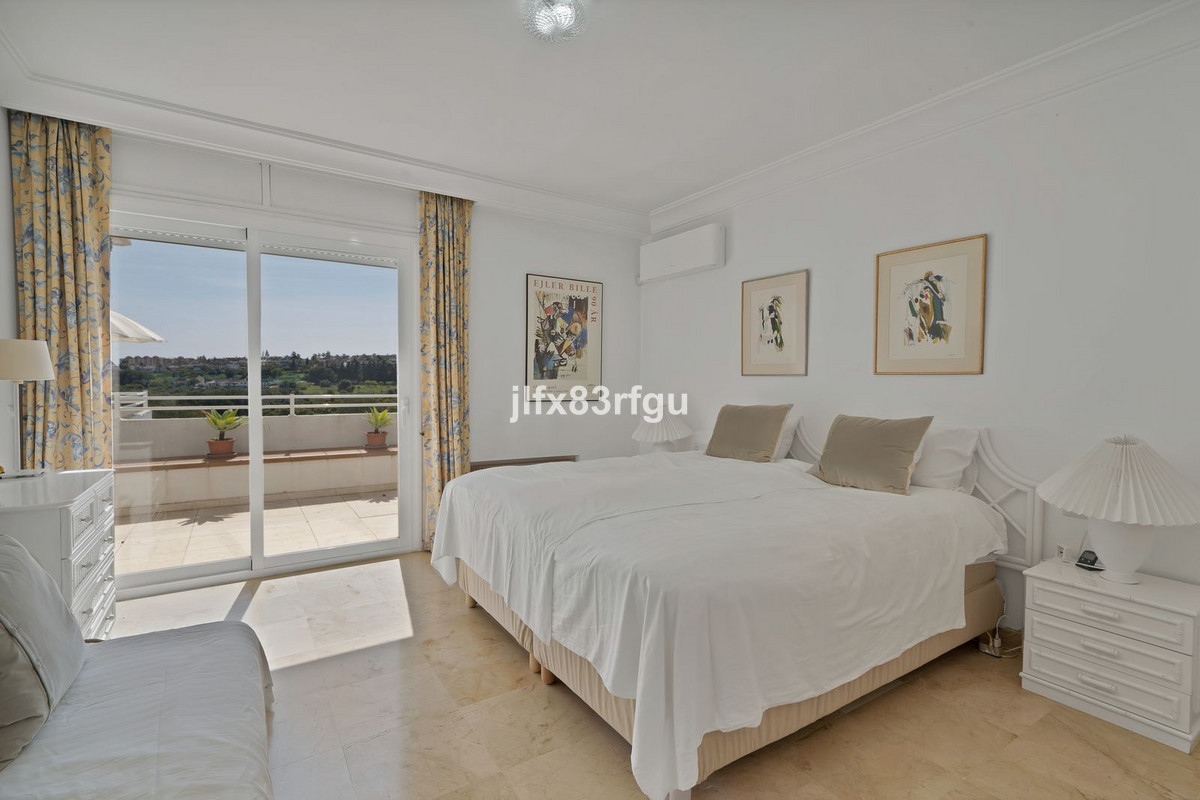 Photo 15 Middle Floor Apartment Guadalmina Alta, Costa del Sol, Málaga – R5012758