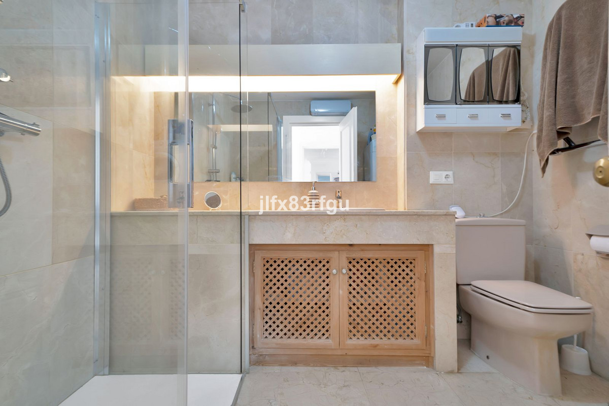 Photo 18 Middle Floor Apartment Guadalmina Alta, Costa del Sol, Málaga – R5012758