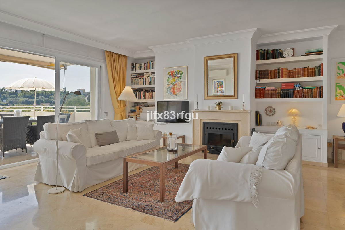 Photo 9 Middle Floor Apartment Guadalmina Alta, Costa del Sol, Málaga – R5012758