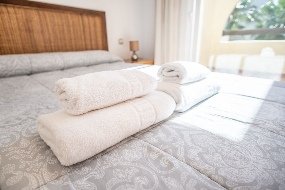 Photo 16 Middle Floor Apartment New Golden Mile, Costa del Sol, Málaga – R5010607