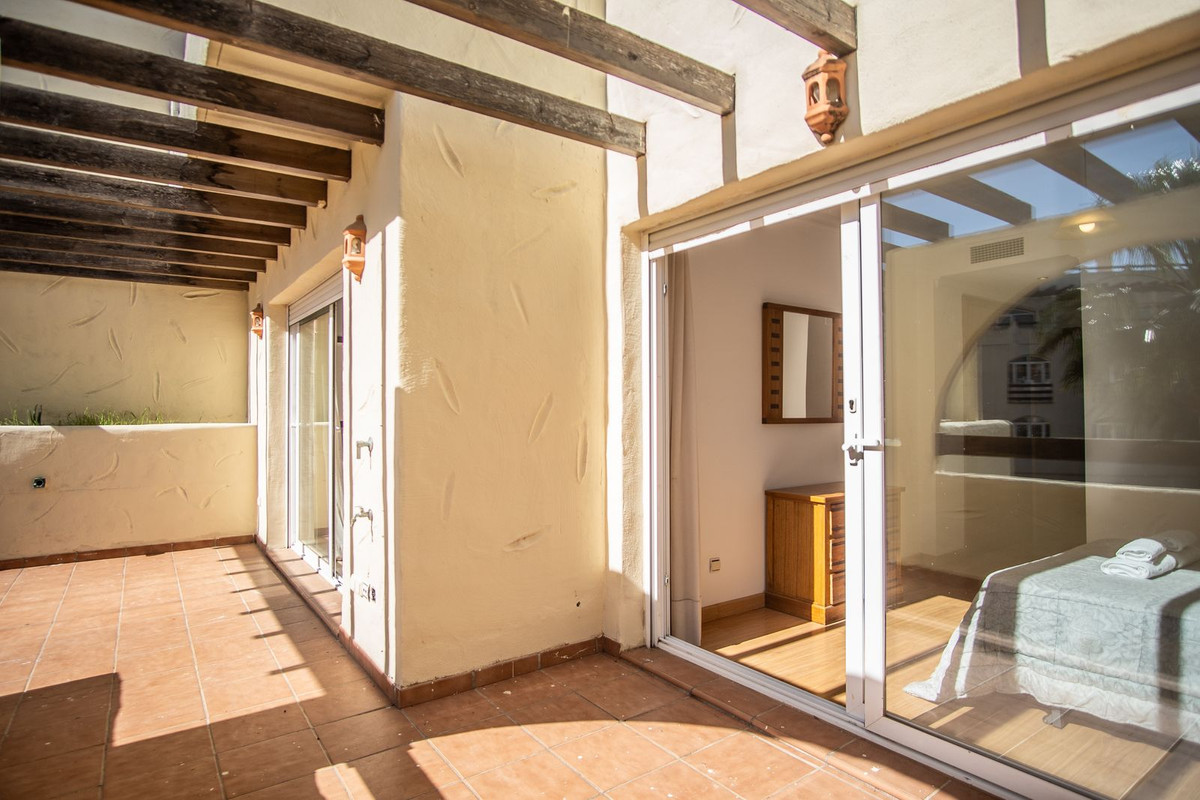 Photo 19 Middle Floor Apartment New Golden Mile, Costa del Sol, Málaga – R5010607