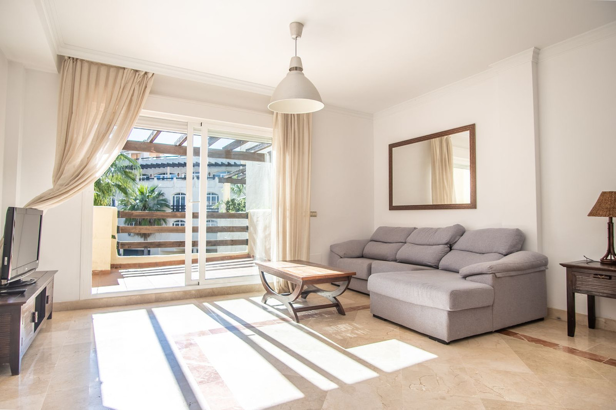 Photo 23 Middle Floor Apartment New Golden Mile, Costa del Sol, Málaga – R5010607