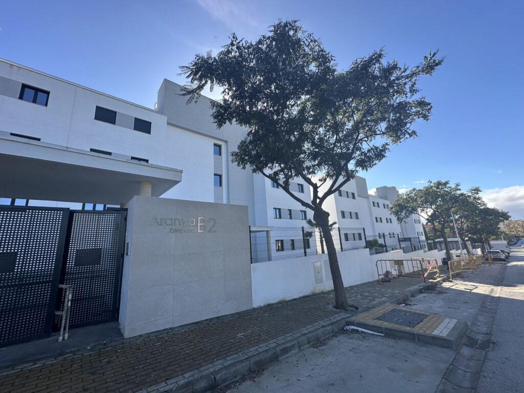 Photo 25 Middle Floor Apartment Estepona, Costa del Sol, Málaga – R5050381