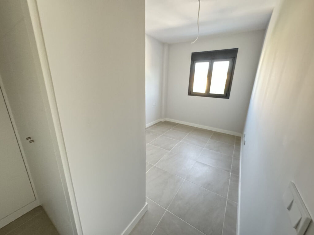 Photo 7 Middle Floor Apartment Estepona, Costa del Sol, Málaga – R5050381