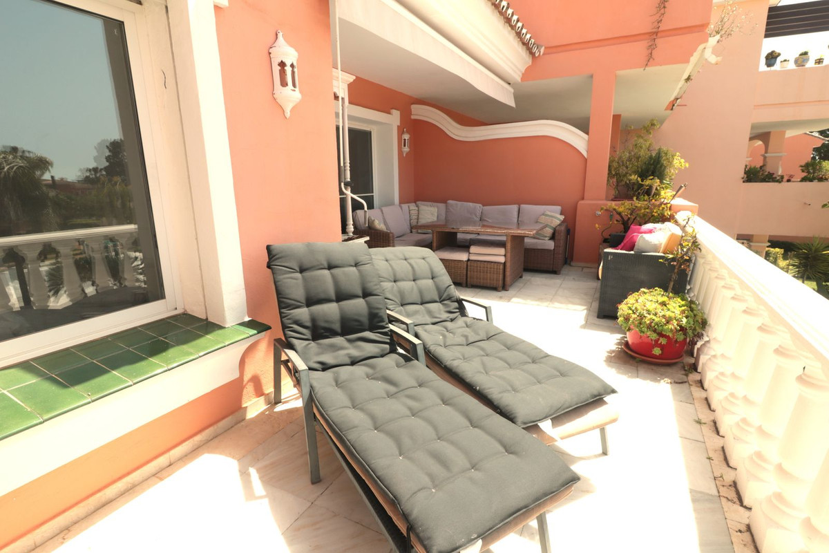 Photo 13 Top Floor Apartment New Golden Mile, Costa del Sol, Málaga – R5021065