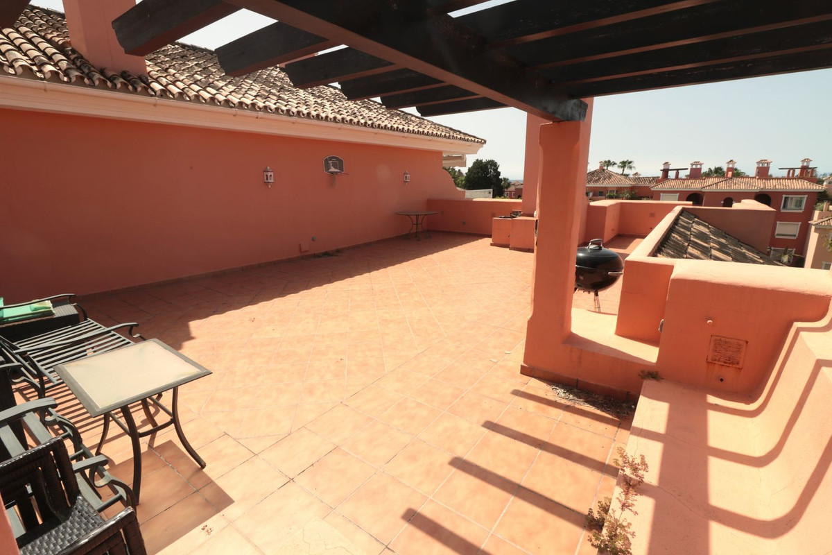 Photo 19 Top Floor Apartment New Golden Mile, Costa del Sol, Málaga – R5021065