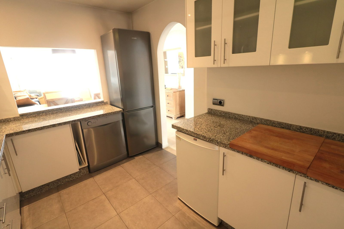 Photo 25 Top Floor Apartment New Golden Mile, Costa del Sol, Málaga – R5021065
