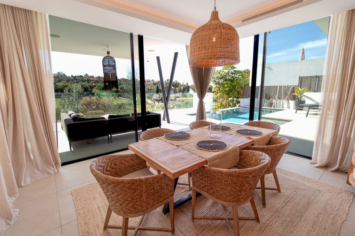 Photo 33 Detached Villa Atalaya, Costa del Sol, Málaga – R5044576