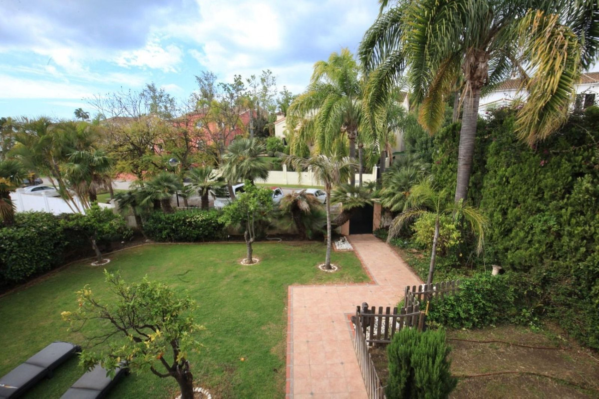 Photo 17 Detached Villa Guadalmina Alta, Costa del Sol, Málaga – R5061856