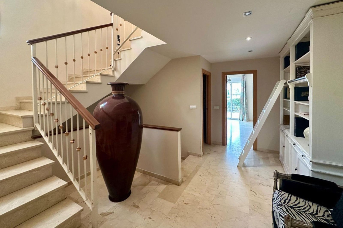 Photo 22 Detached Villa Guadalmina Alta, Costa del Sol, Málaga – R5061856